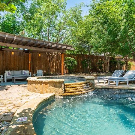 Sunset House - Luxury Pool And Hot Tub Retreat Villa Dallas Exterior foto
