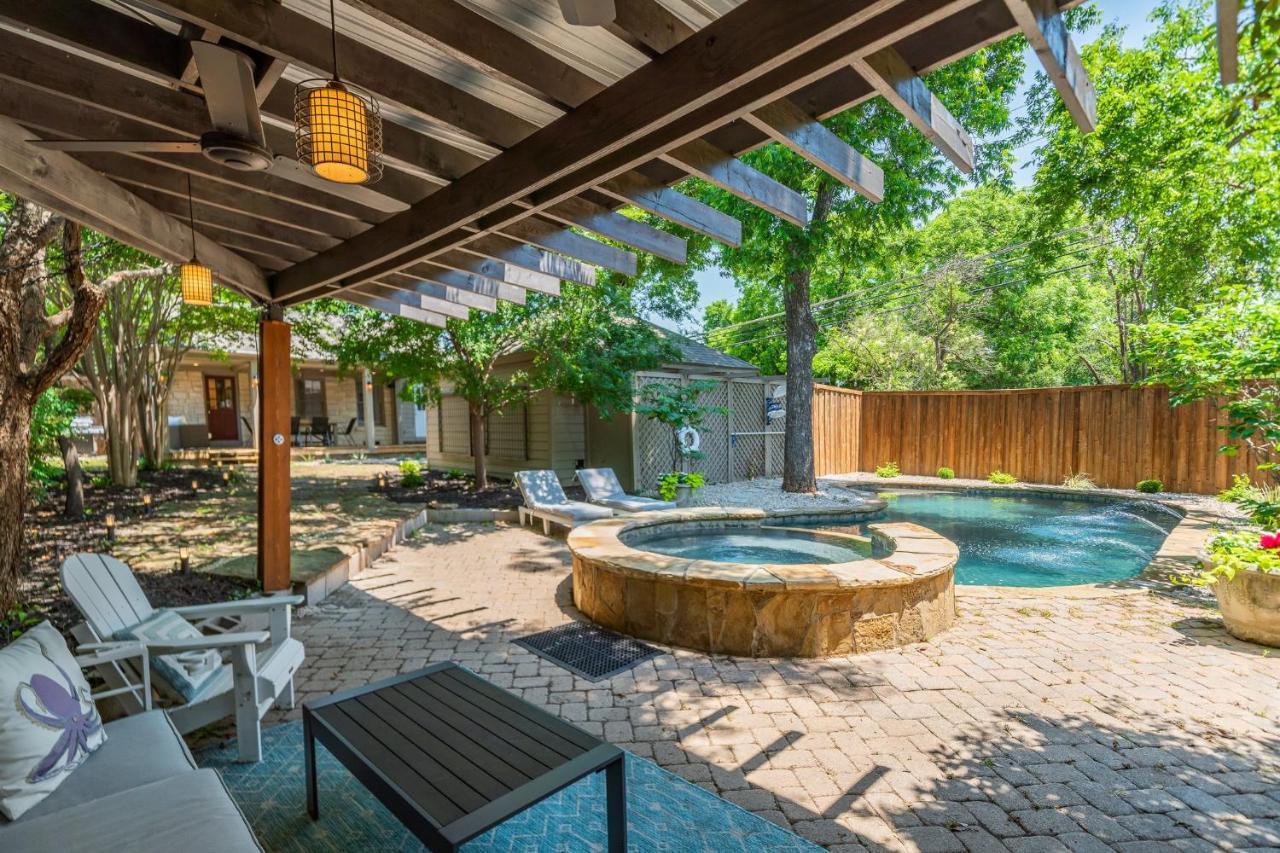 Sunset House - Luxury Pool And Hot Tub Retreat Villa Dallas Exterior foto